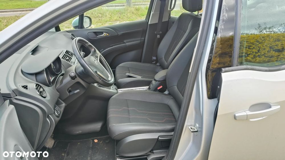 Opel Meriva 1.4 Automatik Active - 9