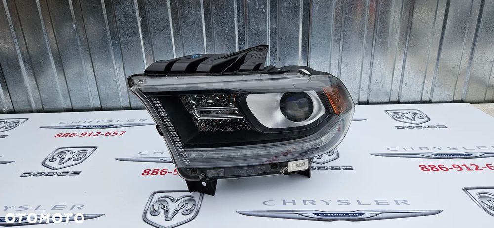 Dodge Durango III LIFT 2014- Kompletny reflektor lewy Lampa lewa P68299131AD Kompletny reflektor prawy Lampa prawa P68299130AD KOMPLETNY lampy Oryginalne MOPAR WERSJA RT GT CZARNE ŚRODKI - 18
