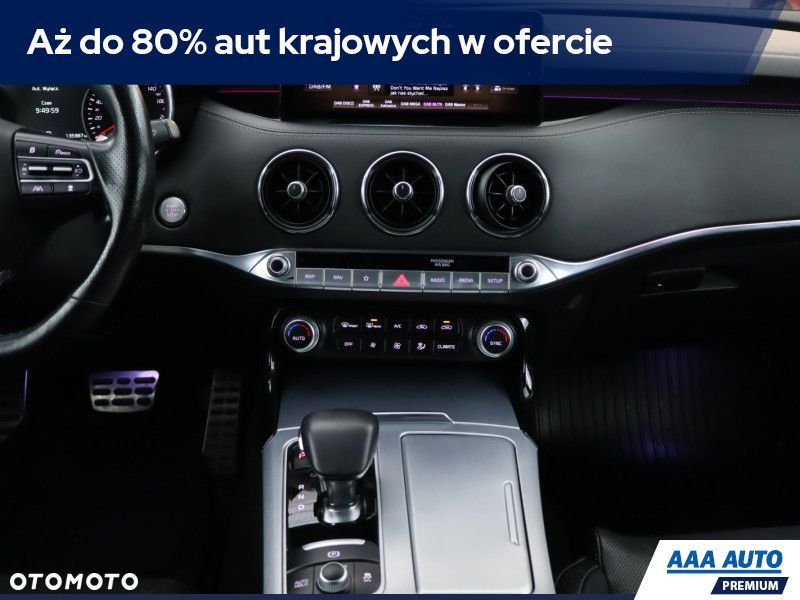 Kia Stinger - 14