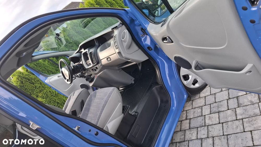 Renault Trafic FAP Combi L1H1 - 18