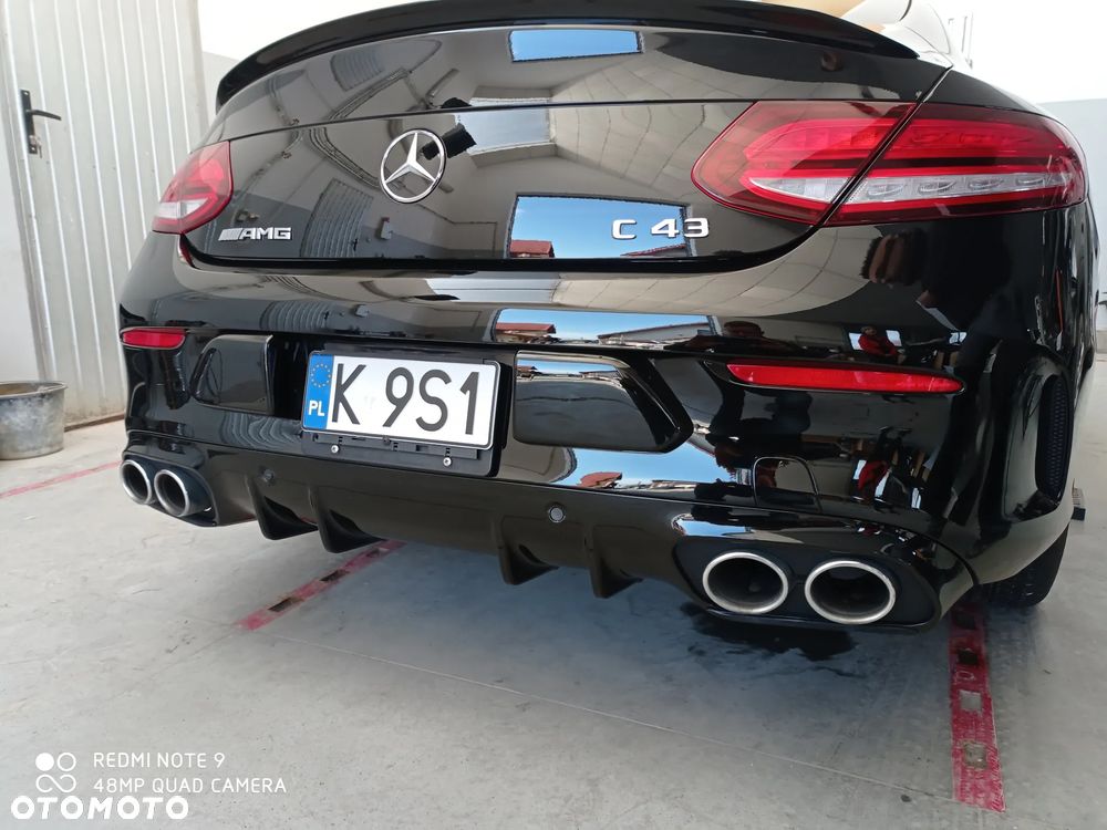 Mercedes-Benz Klasa C AMG 43 4Matic 9G-TRONIC - 10