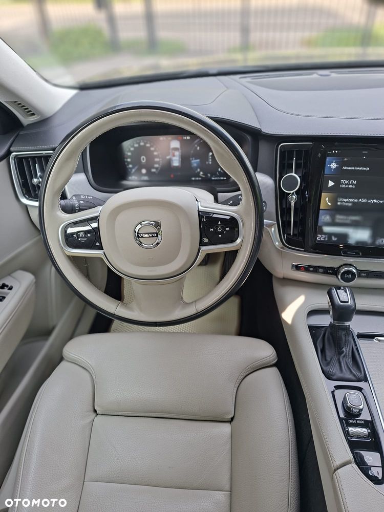 Volvo V90 - 3