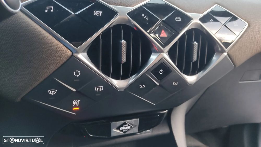 DS DS3 Crossback BlueHDi 100 SO CHIC - 11