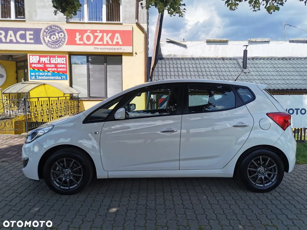 Hyundai ix20 1.6 CRDi Fifa World Cup Edition - 4