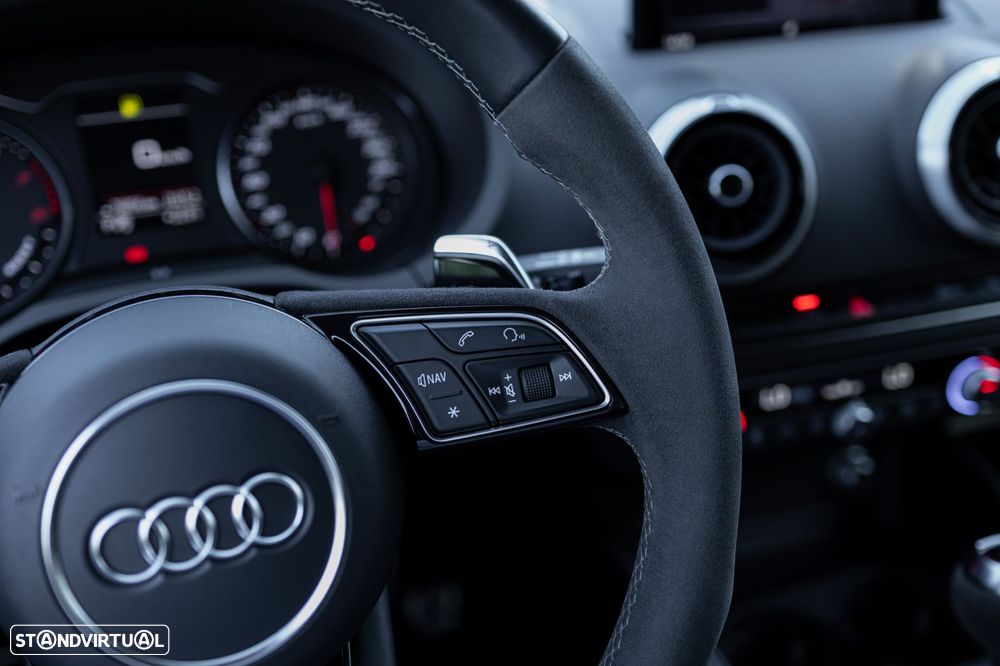 Audi RS3 Sportback TFSI quattro S tronic - 32
