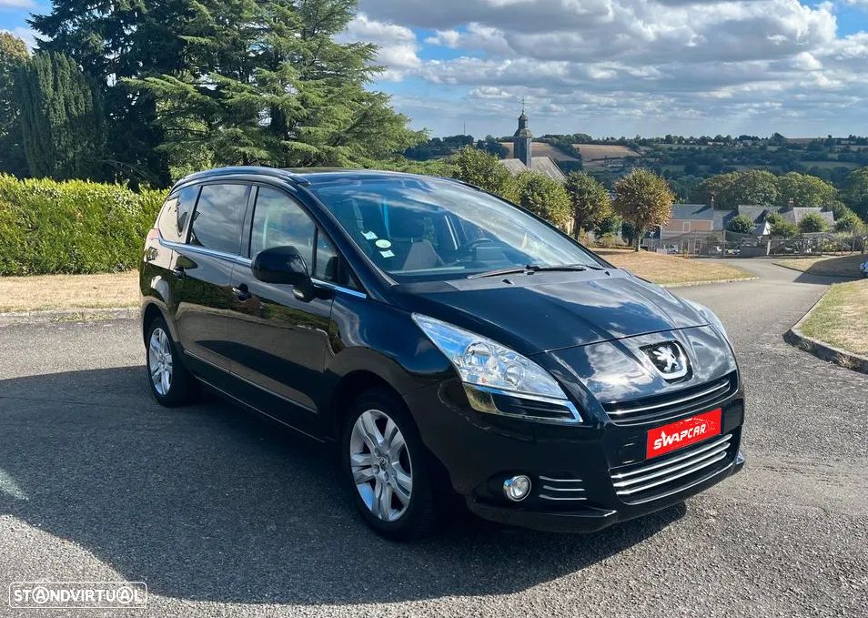 Peugeot 5008 1.6 HDi 7L Allure J17 - 1