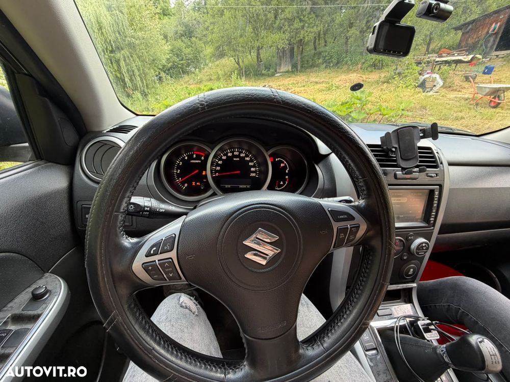 Suzuki Grand Vitara 1.9 DDIS JLX - 4