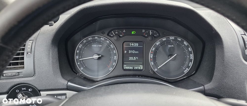 Skoda Octavia 1.8 T FSI Elegance - 14