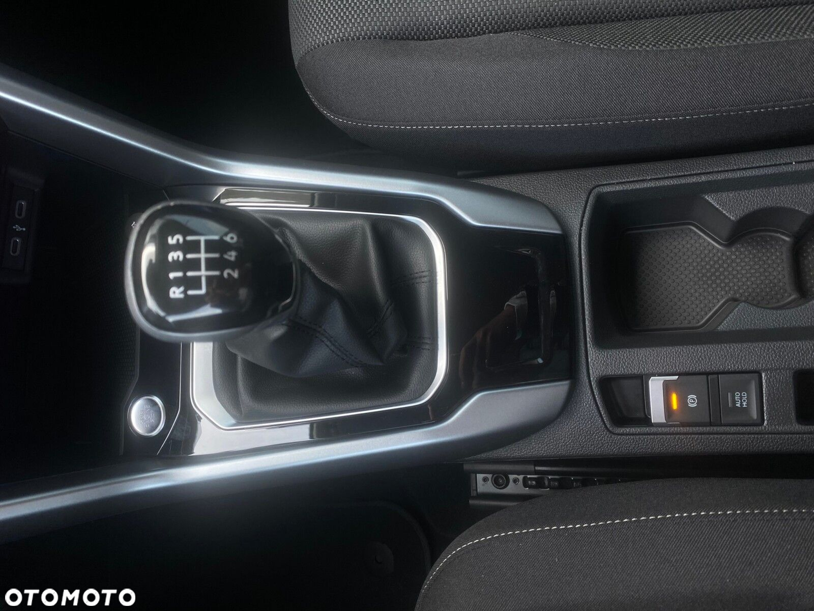 Volkswagen T-Roc 1.0 TSI Life - 18
