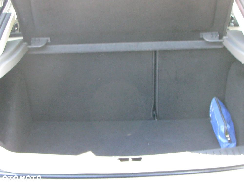 Ford Focus - 8