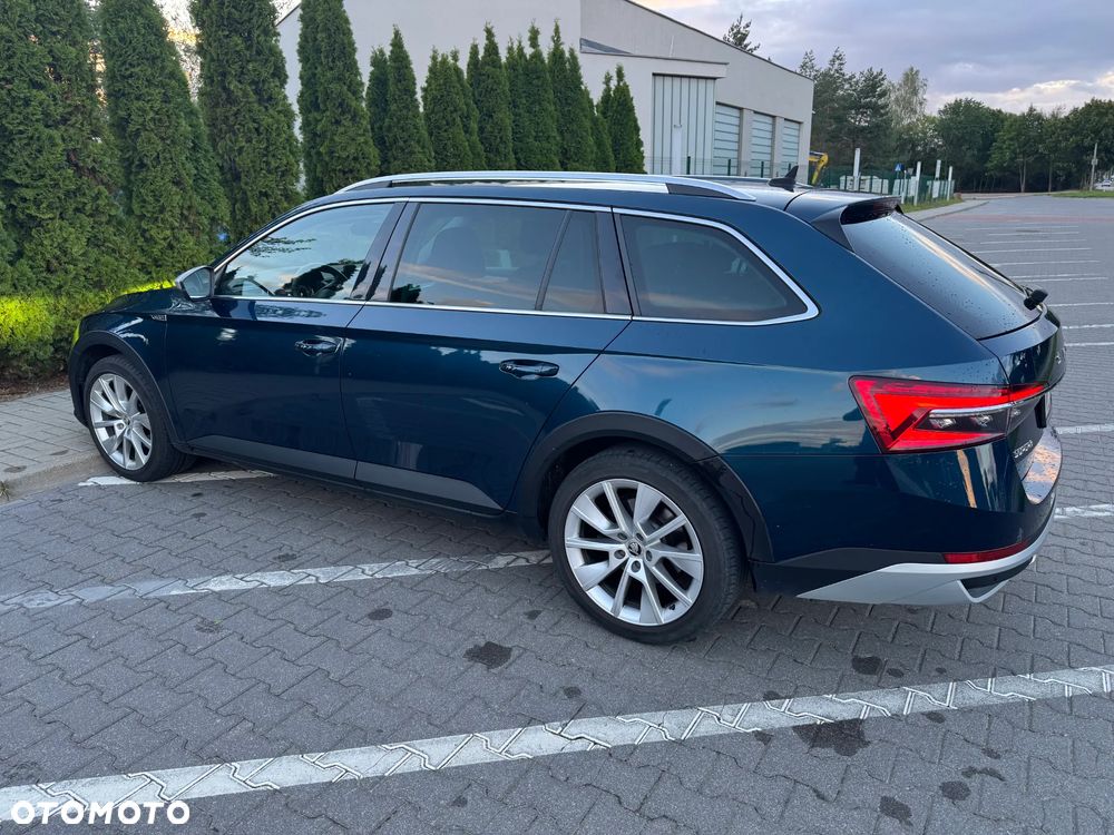 Skoda Superb 2.0 TDI SCR 4x4 Scout DSG - 15