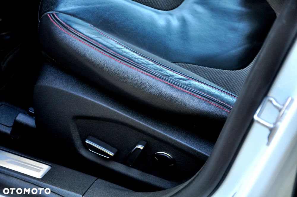 Ford Mondeo 2.0 TDCi PowerShift-Aut Allrad ST-Line - 29