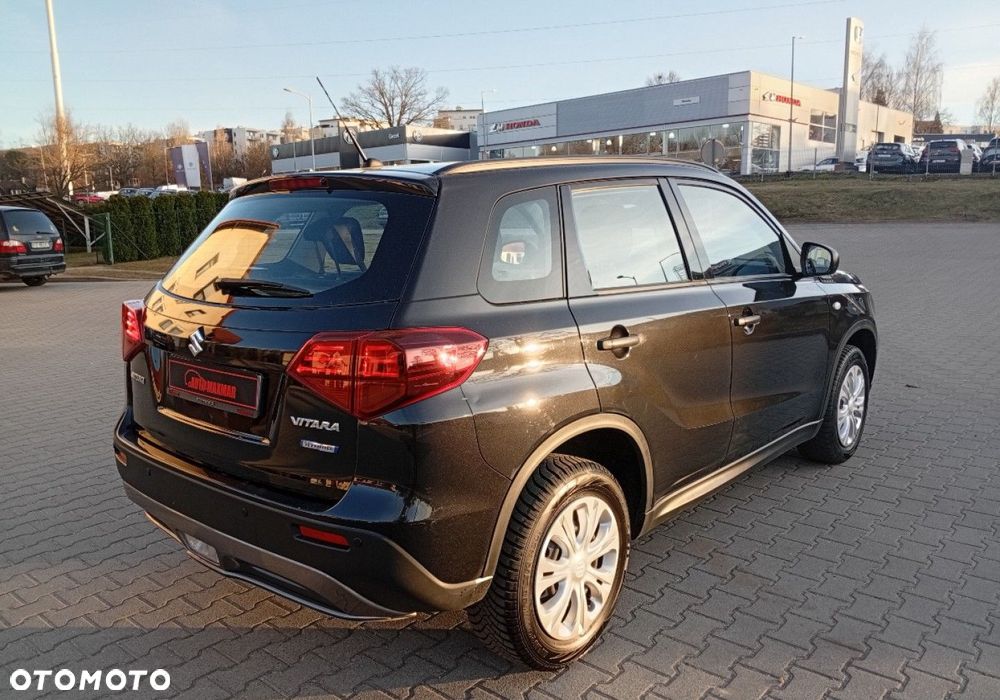 Suzuki Vitara - 11