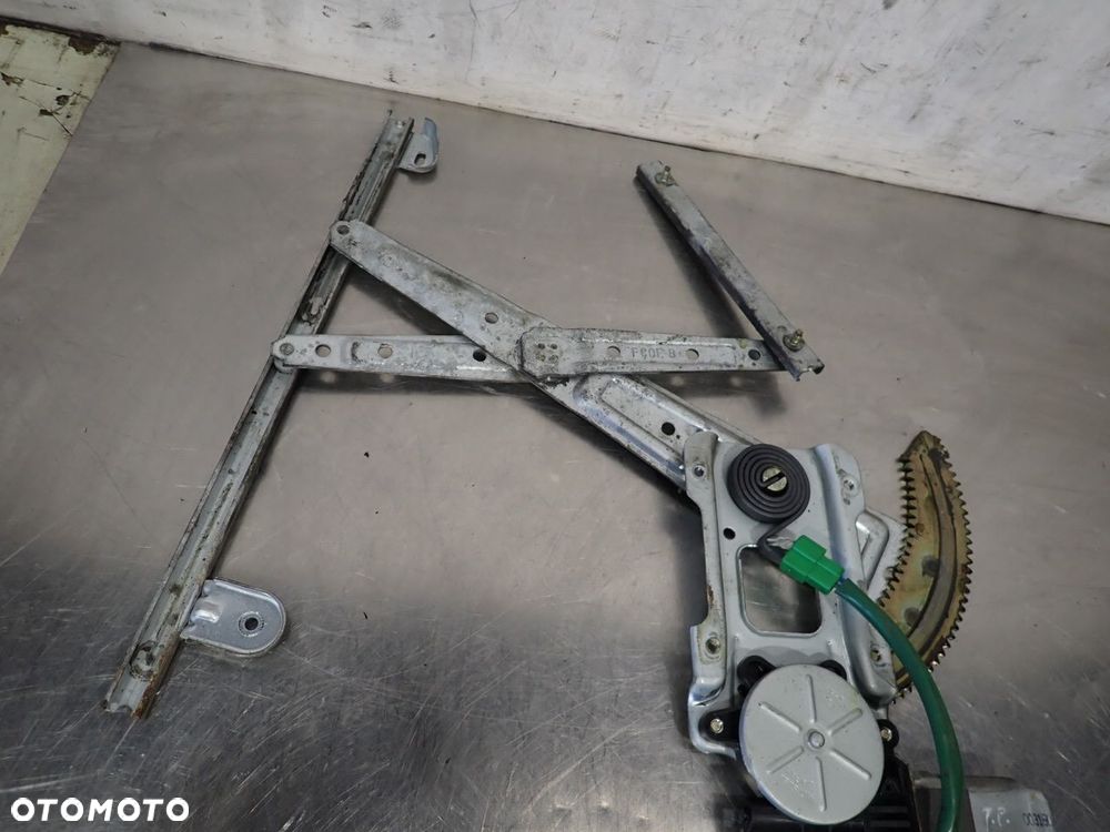 PODNOŚNIK SZYB PRAWY PRZÓD SUBARU LEGACY III - 3