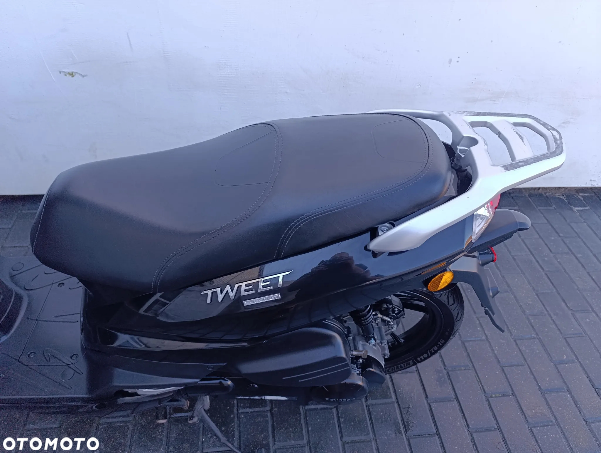 Peugeot Tweet - 13
