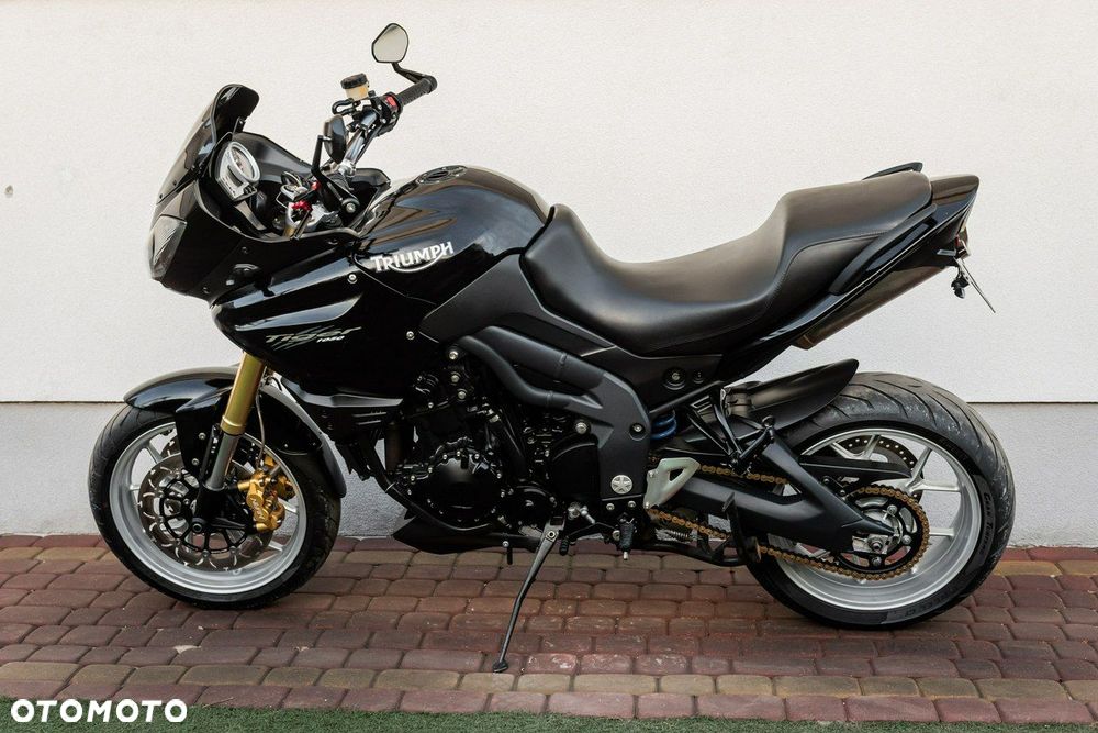 Triumph Tiger - 5