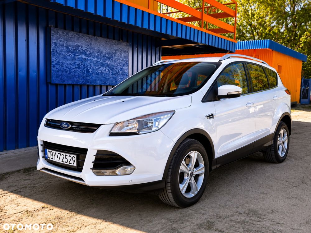 Ford Kuga - 1