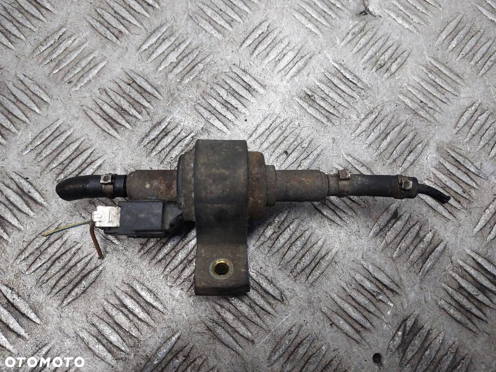 POMPKA PALIWA WEBASTO VOLKSWAGEN TOUAREG I 5.0 TDI THOMAS 89372A - 2