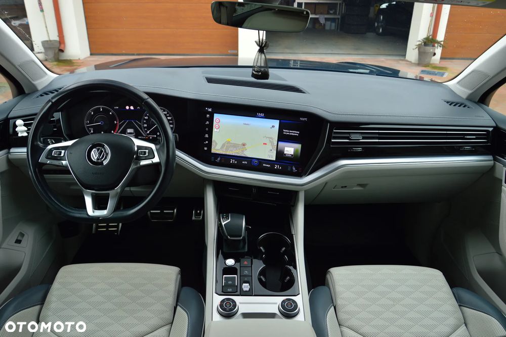 Volkswagen Touareg 4.0 V8 TDI SCR 4Mot R-Line - 3