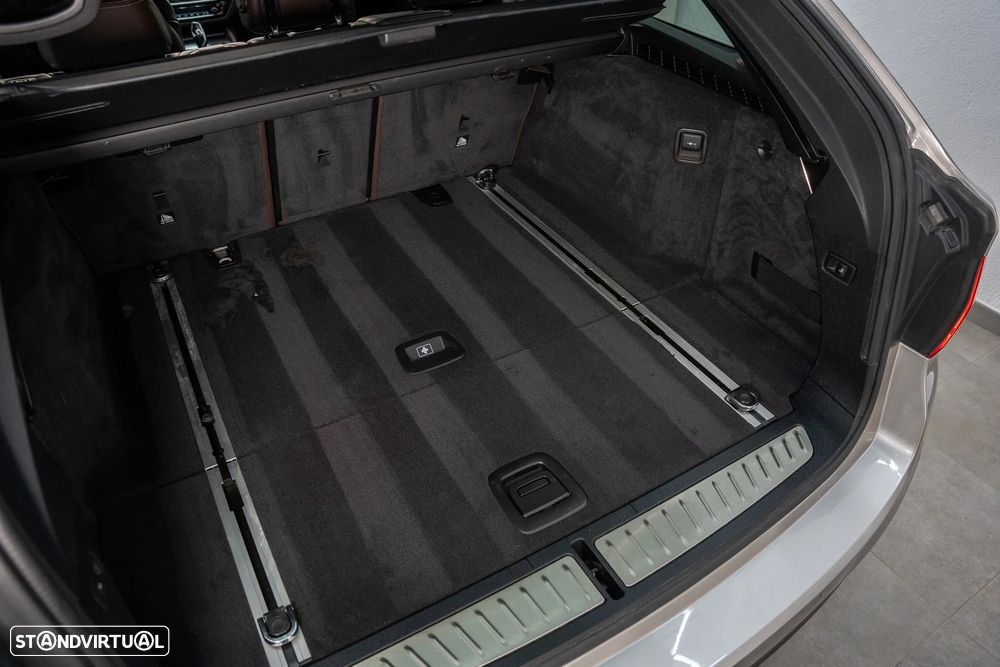 BMW M550d xDrive Auto - 35