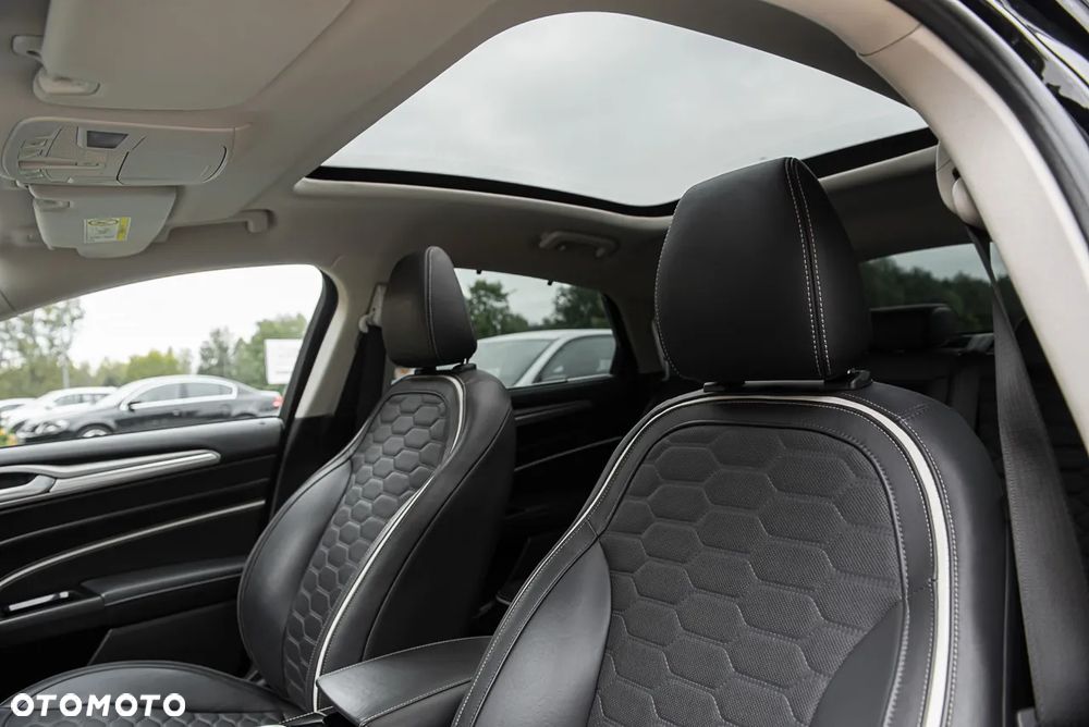Ford Mondeo 2.0 EcoBlue VIGNALE - 19