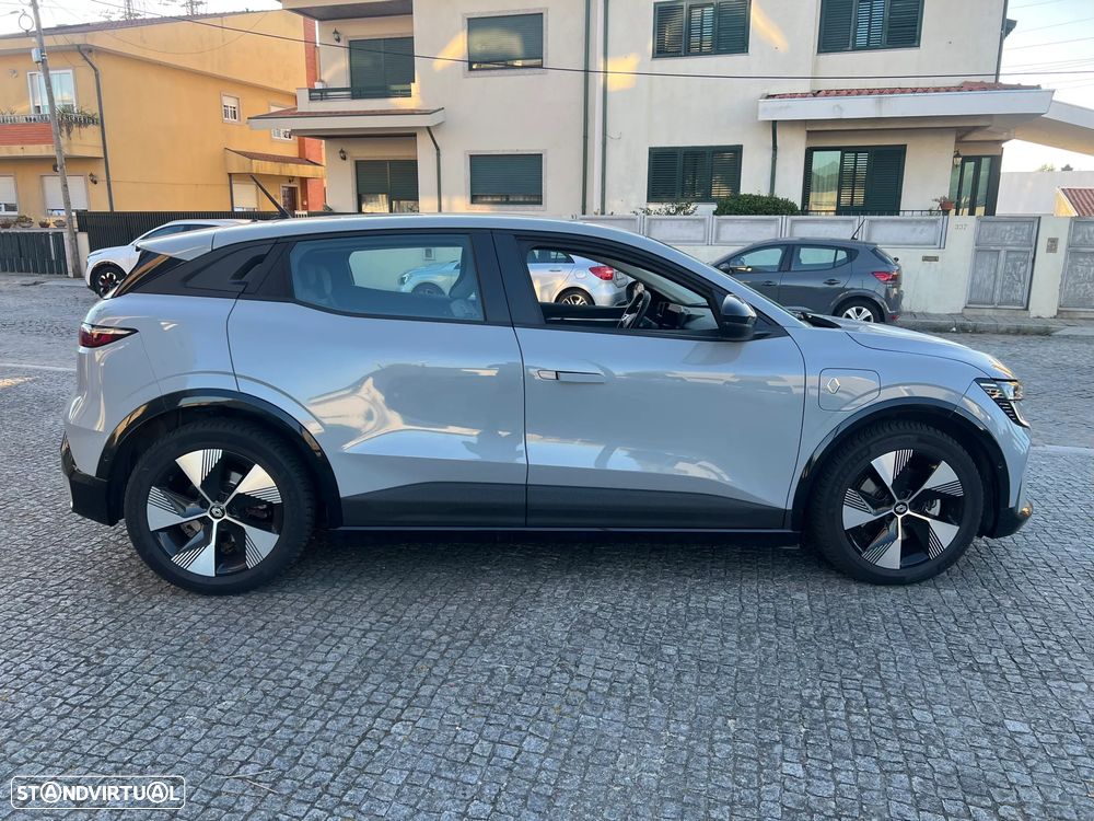 Renault Mégane E-Tech EV60 220hp optimum charge Equilibre - 9