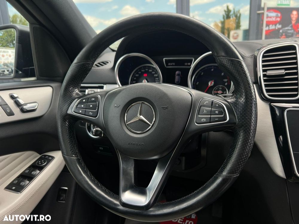 Mercedes-Benz GLE - 11