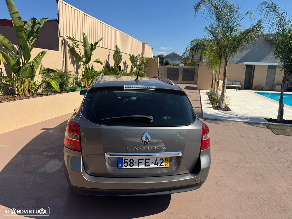 Renault Laguna Break 2.0 dCi Luxe - 9