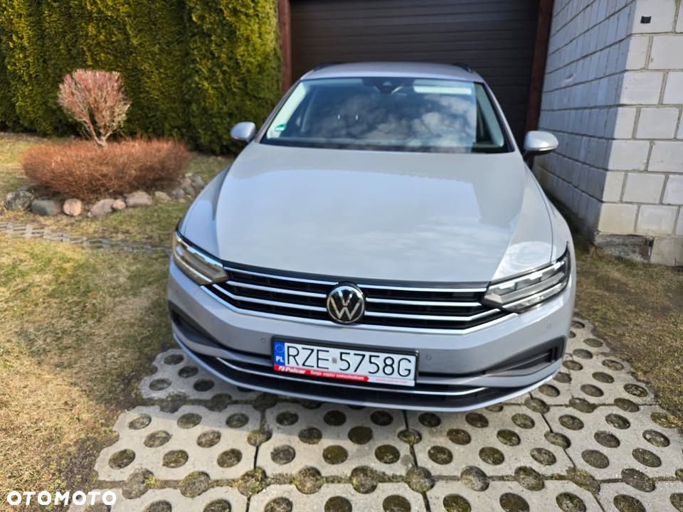 Volkswagen Passat 2.0 TDI EVO Business DSG - 2