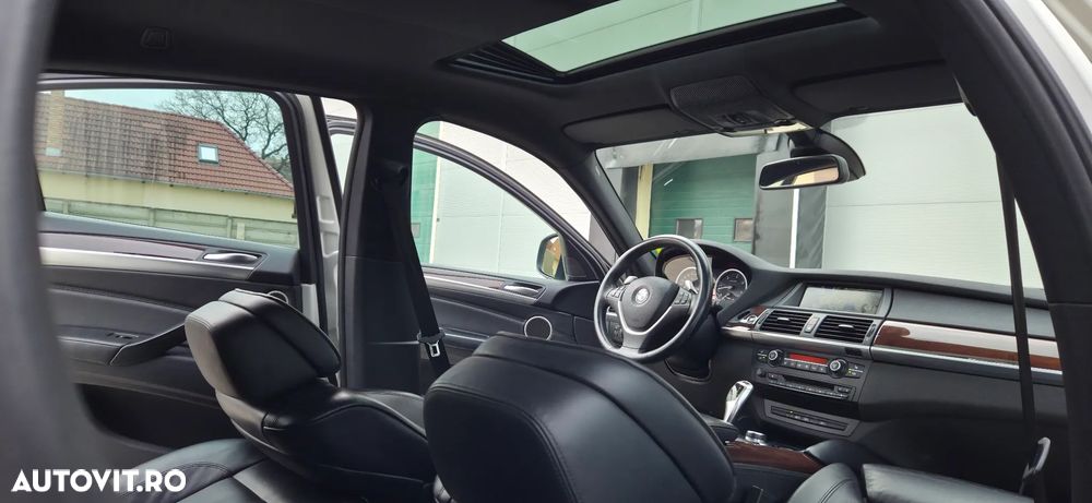 BMW X6 xDrive40d - 17