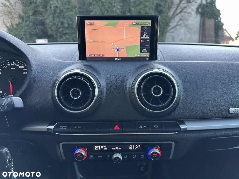 Audi A3 Sportback - 16