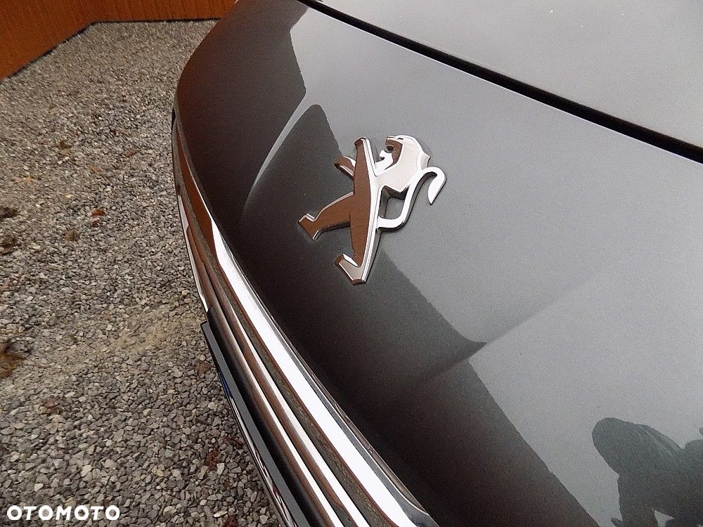 Peugeot 3008 PureTech 130 Stop & Start GPF Allure - 27