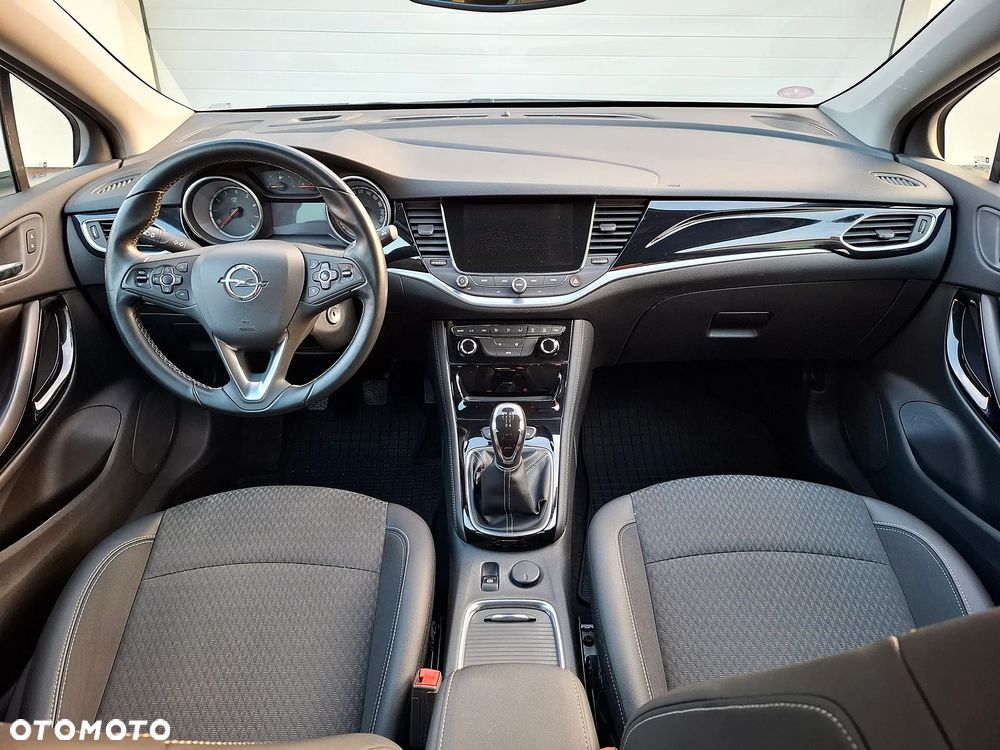 Opel Astra - 8