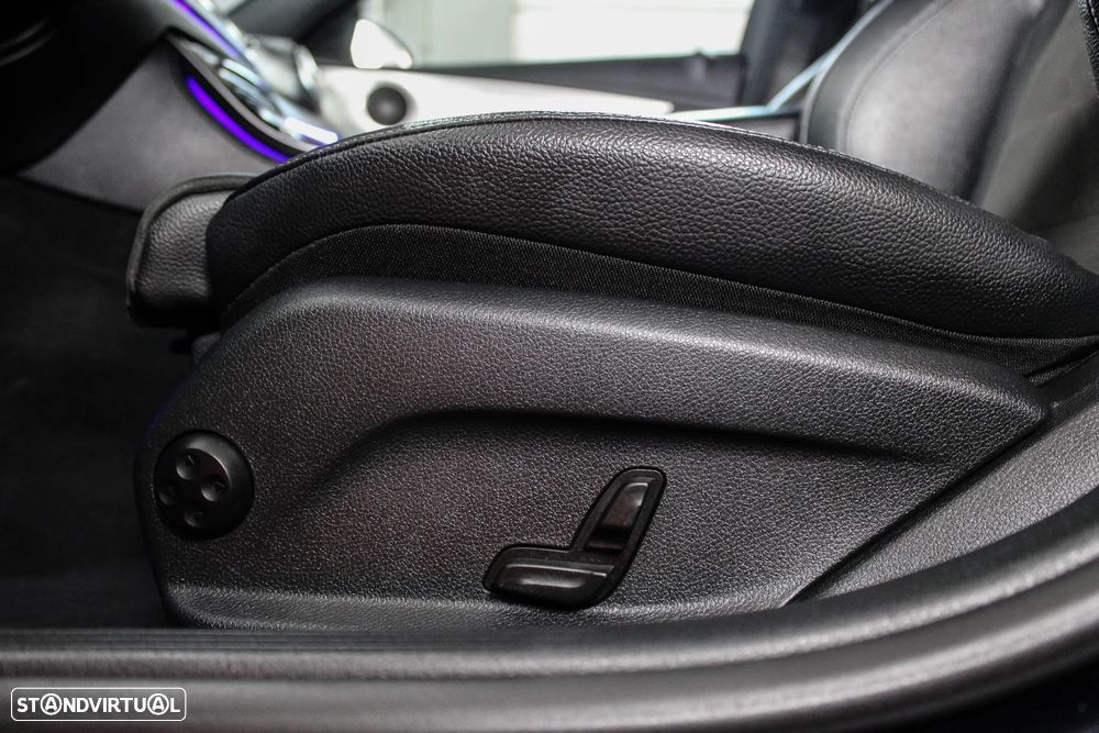 Mercedes-Benz E 220 d AMG — fotografia 9