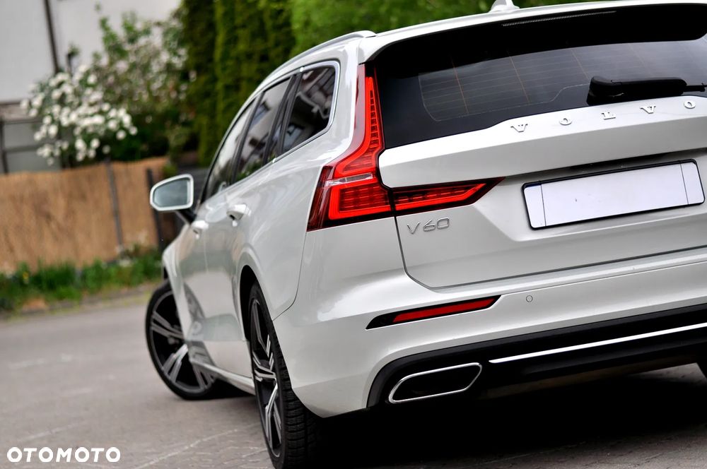 Volvo V60 T6 AWD Recharge Geartronic Inscription - 14