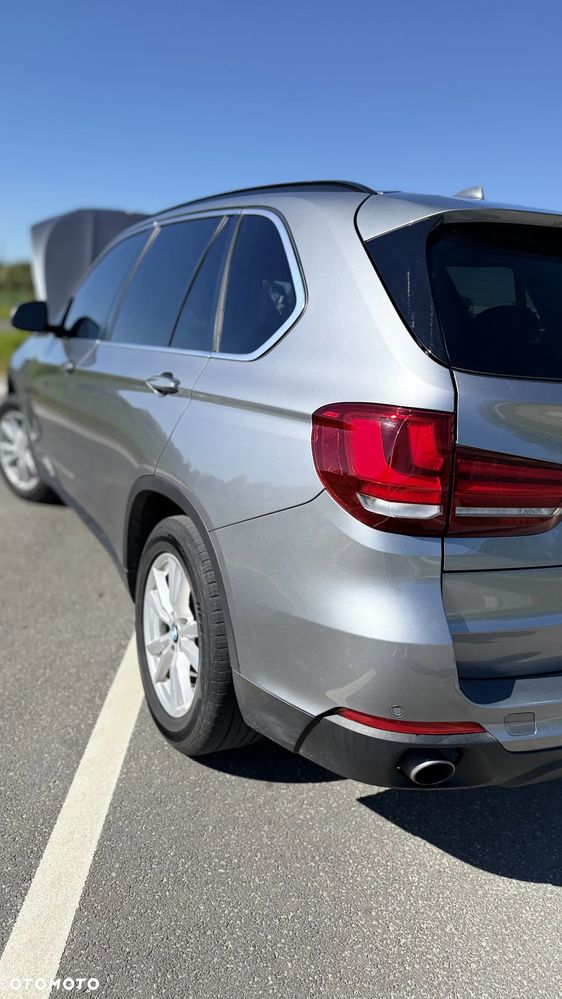 BMW X5 xDrive35i Edition Exclusive - 7