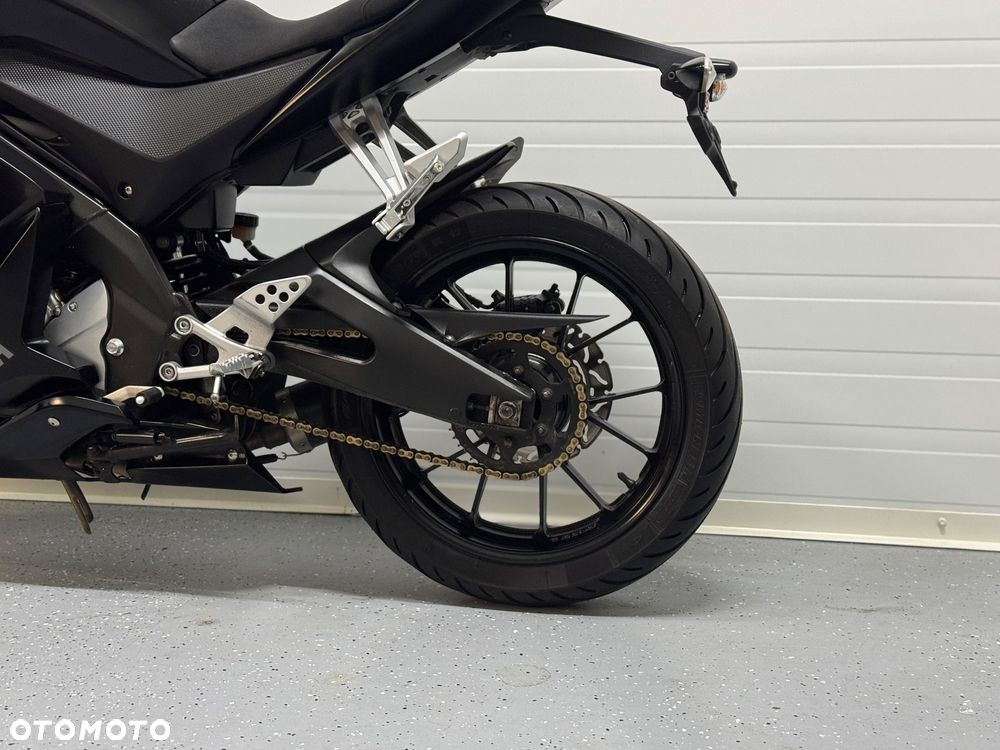 Yamaha R125 - 12