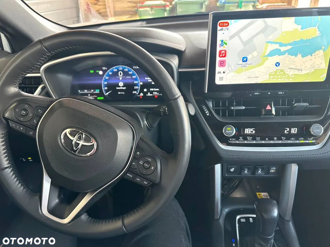 Toyota Corolla Cross 2.0 Hybrid Executive AWD - 8