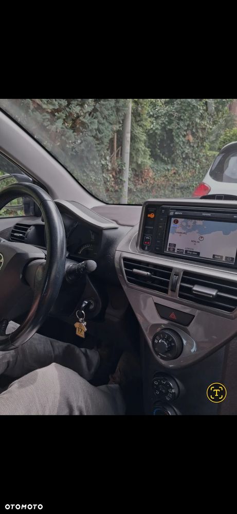 Toyota iQ 1.0 - 3
