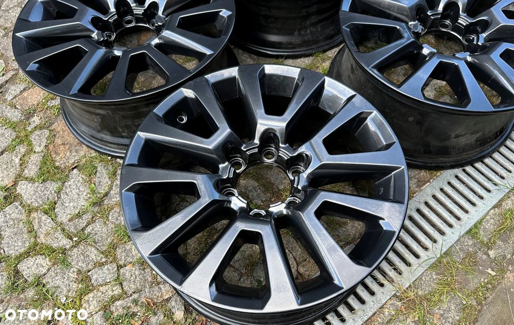 Felgi Toyota 18 6x139,7 Land Cruiser Hilux 7,5J ET 25 4szt OE - 6