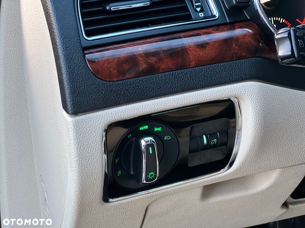 Skoda Superb 2.0 TDI 4x4 Elegance DSG - 31