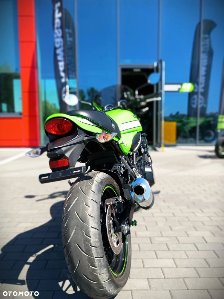 Kawasaki Z 900 RS - 6