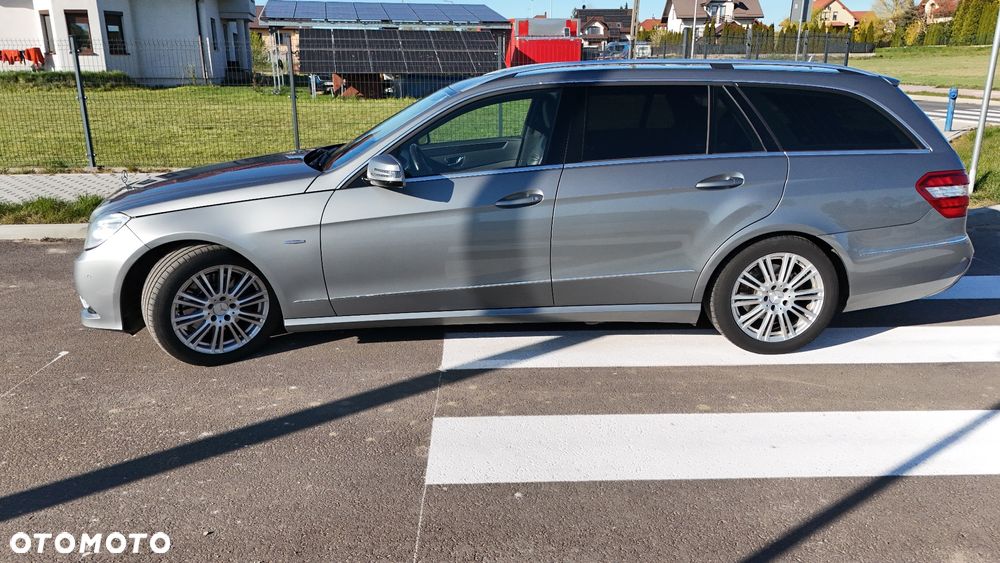 Mercedes-Benz Klasa E 250 CDI DPF BlueEFFICIENCY Automatik Avantgarde - 5