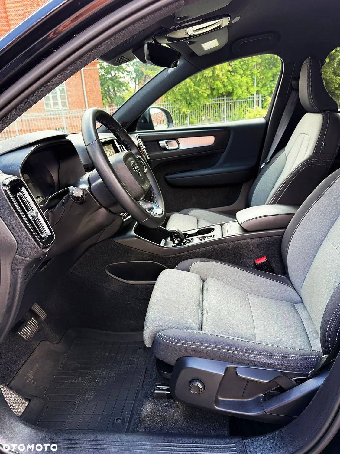 Volvo XC 40 B3 Core - 8