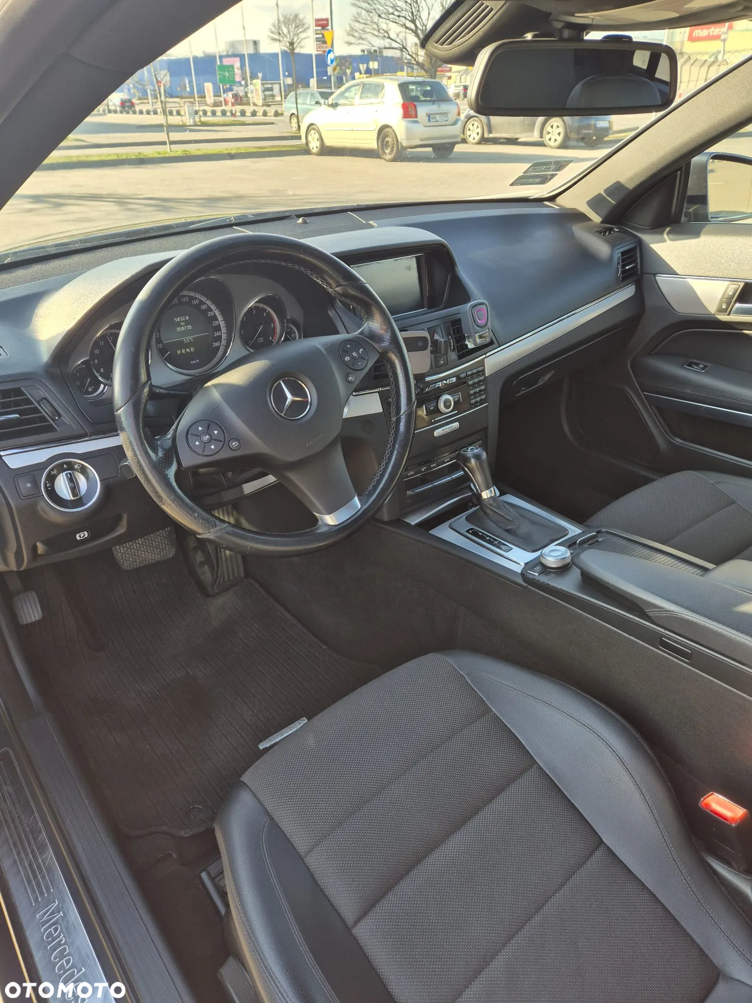Mercedes-Benz Klasa E 350 CDI BlueEff - 16