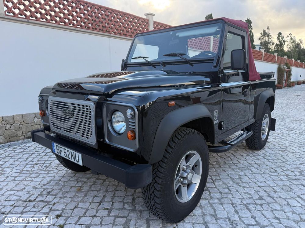 Land Rover Defender 90 DPF Soft Top E - 2