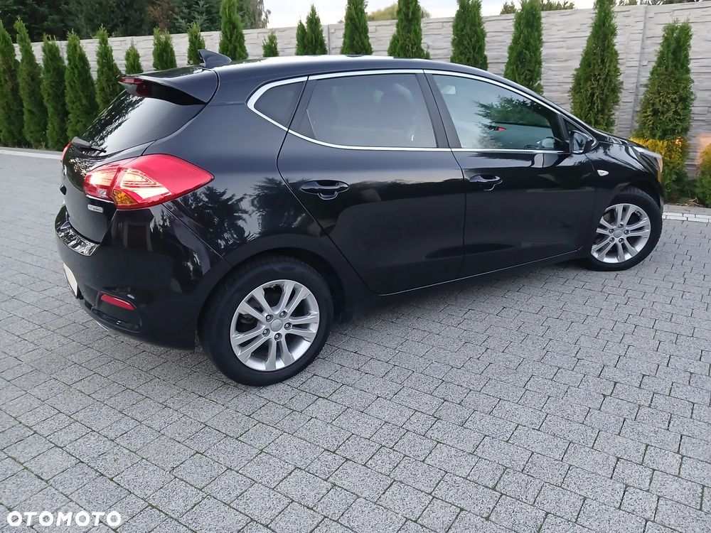 Kia Ceed 1.6 GDI Platinum Edition - 11