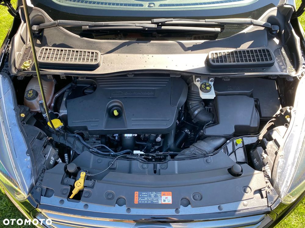 Ford Kuga 2.0 TDCi 4x4 ST-Line - 18