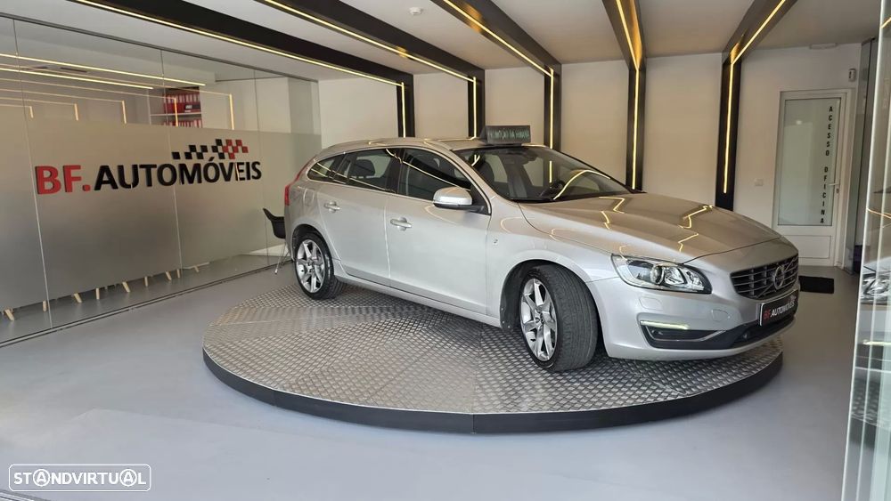 Volvo V60 2.0 D4 VOR - 5