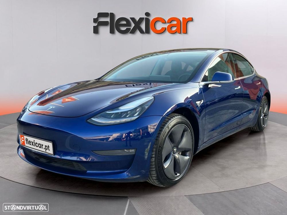 Tesla Model 3 - 3